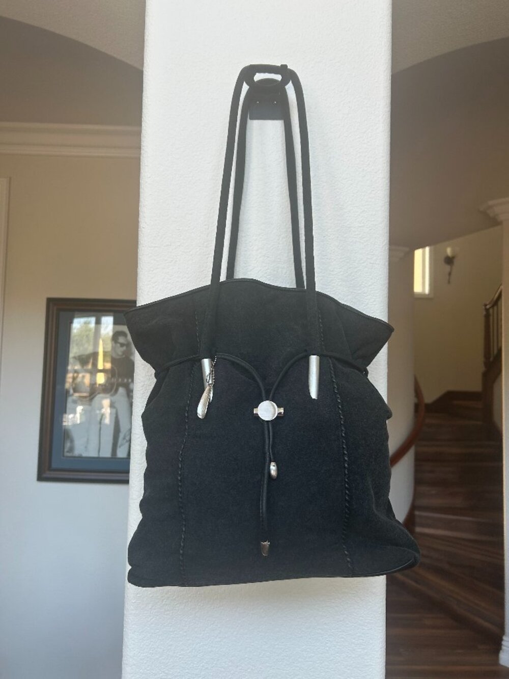 Donald J Pliner Couture shoulder bag